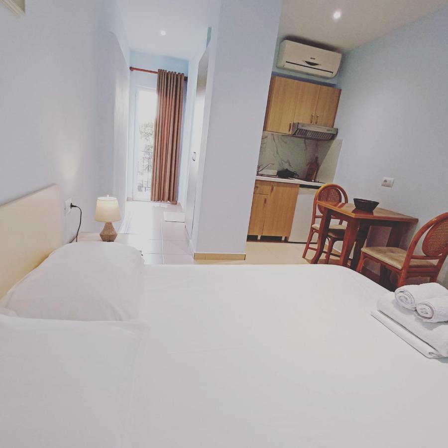 Arileo Hotel Himara Kültér fotó