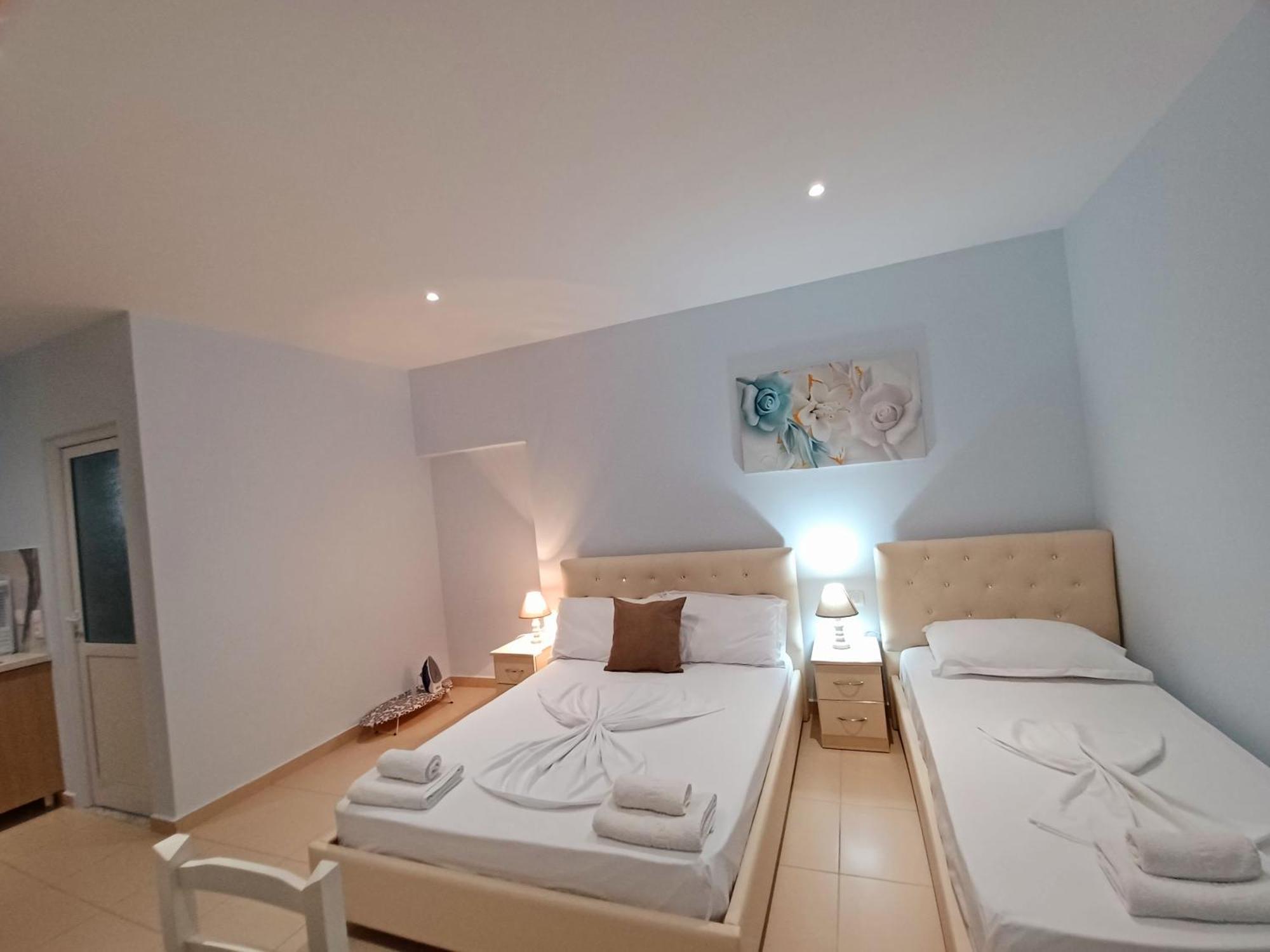 Arileo Hotel Himara Kültér fotó
