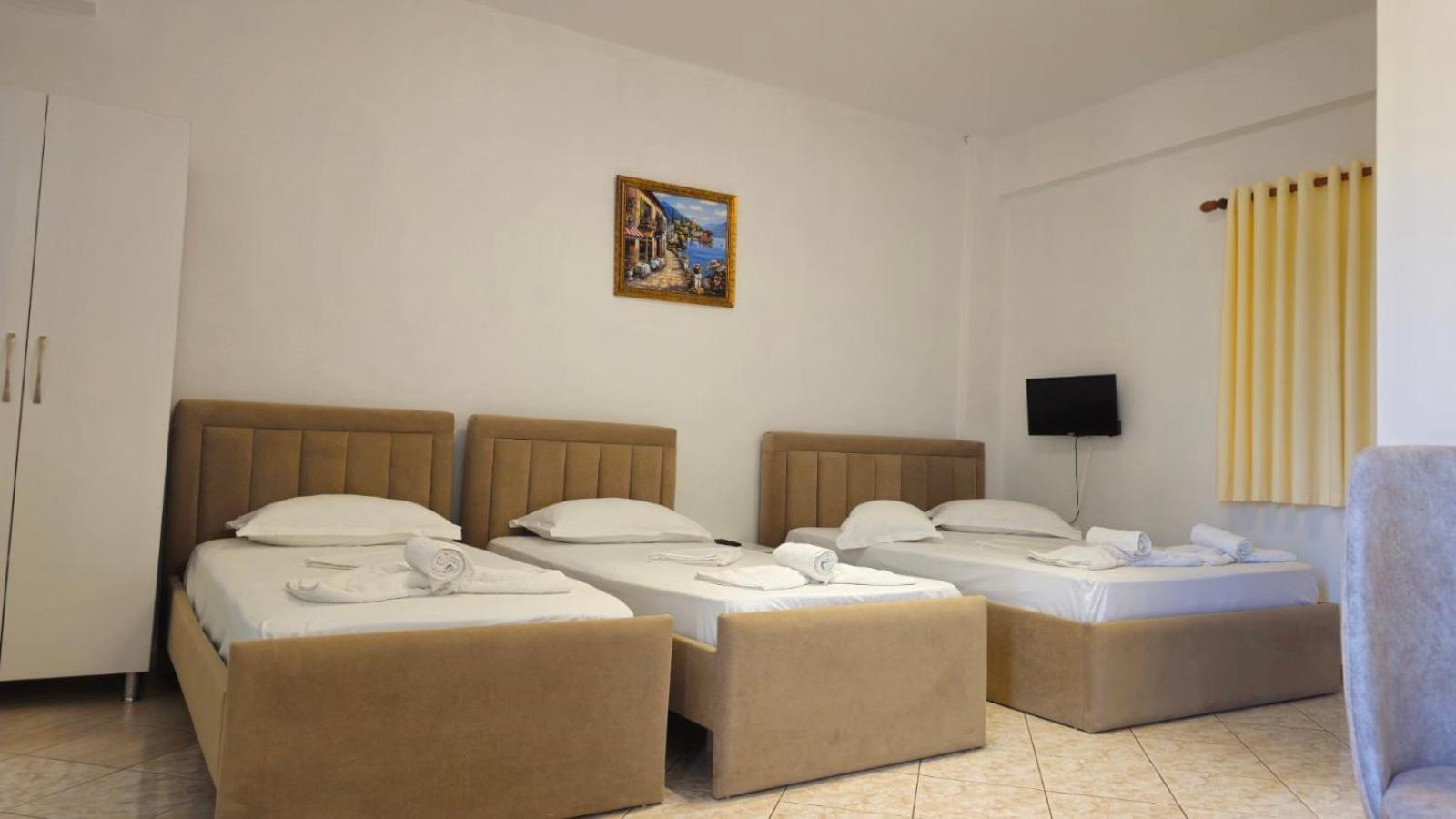 Arileo Hotel Himara Szoba fotó