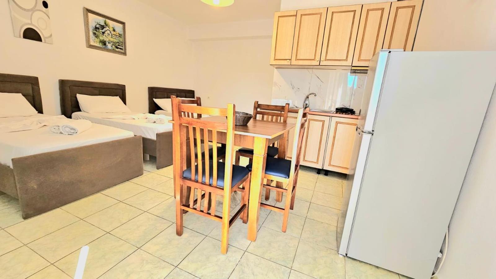 Arileo Hotel Himara Kültér fotó